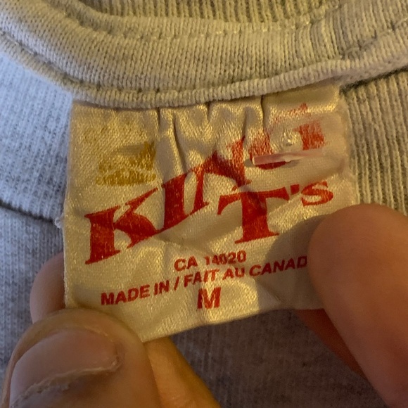 Vintage 90s Lethbridge pronghorns graphic shirt - Picture 5 of 7